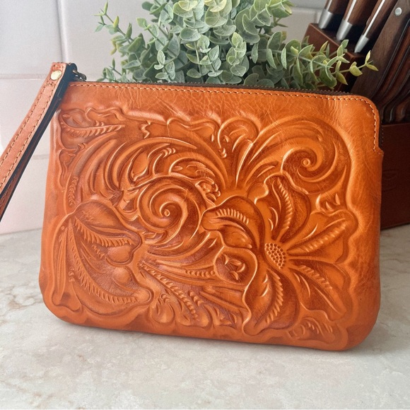 Patricia Nash Bags Patricia Nash Cassini Tooled Leather Wristlet